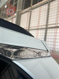 تۆیۆتا کۆرۆلا کرۆس